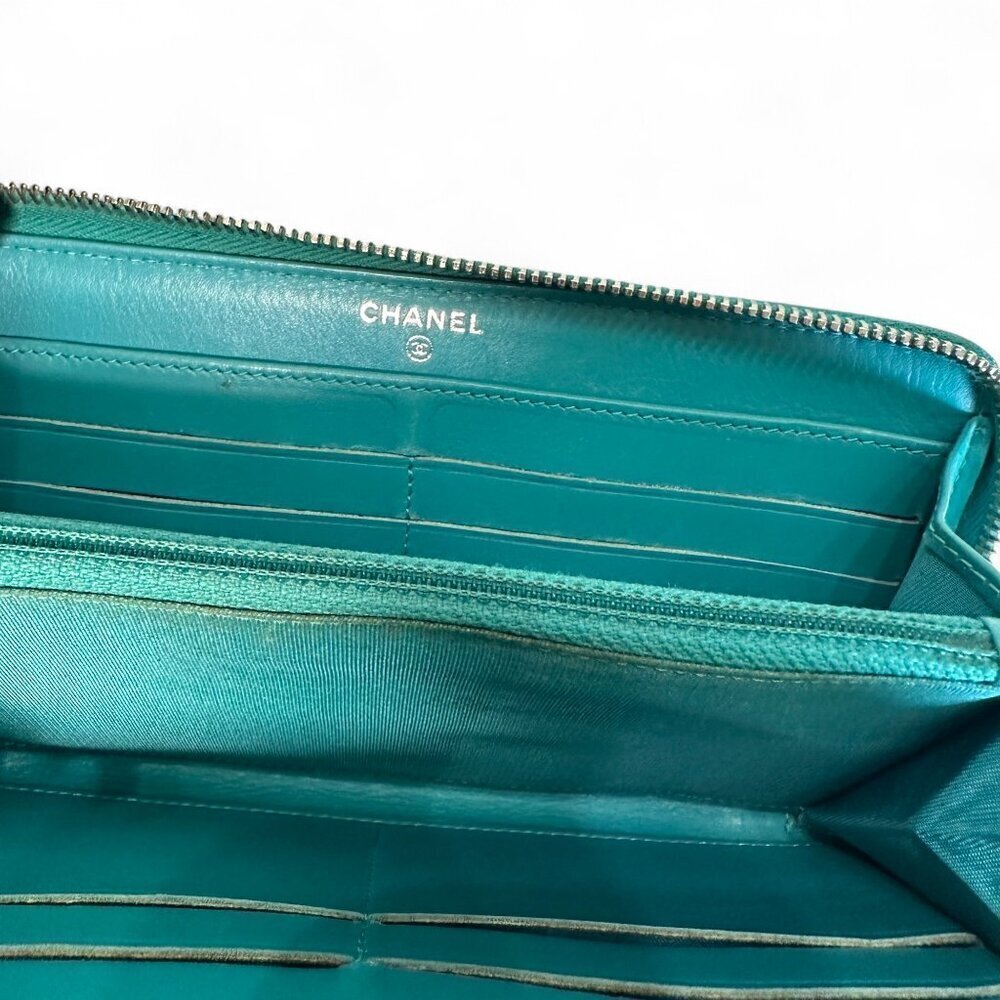 Chanel CC Matelasse Zip Around Long Wallet - Green/Teal - Picture 14 of 16